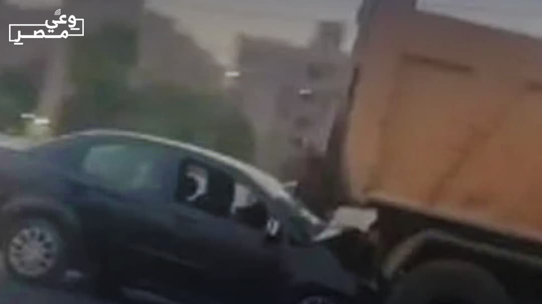 أحدهما طالب طب واآخر بسياسة واقتصاد ... القبض علي المتهمين في واقعة مطاردة فتاتين بطريق الواحات - Article thumbnail